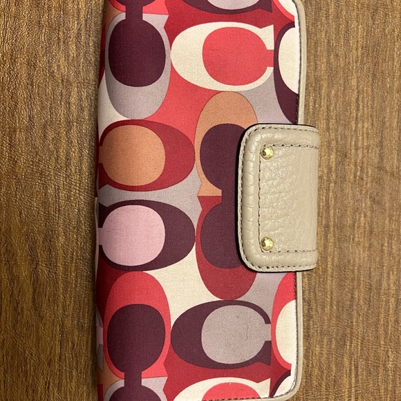 Coach Bag & wallet lot - Coach 6266 - Coach F21704 - Picture 14 of 16